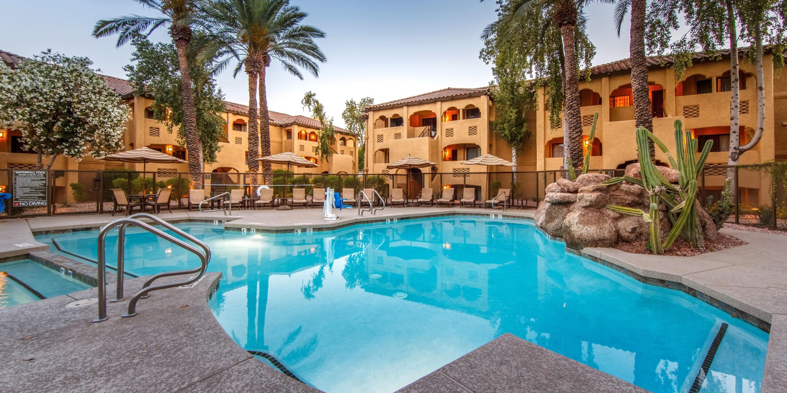 Holiday Inn Vacation Resort condos villas Scottsdale golf groups