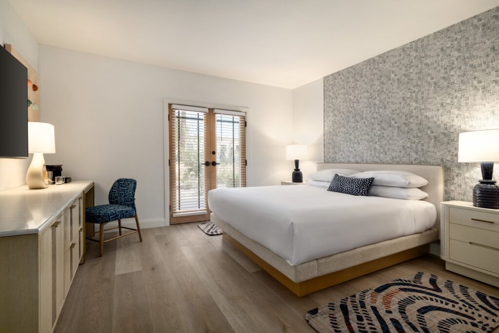 Junior suite at Hilton Scottsdale Resort and Villas