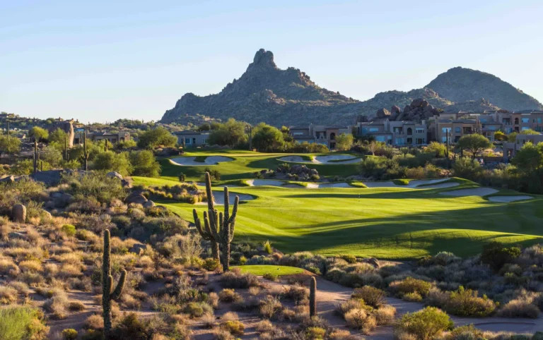 Troon North fairway and bunkers below Pinnacle Peak